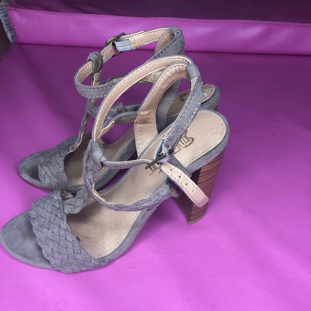 Brash heels. Braided straps size 5
